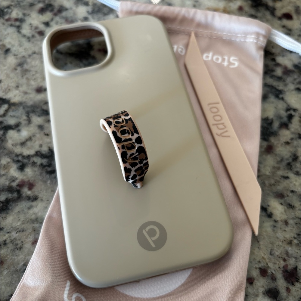 Loopy iPhone 15 case